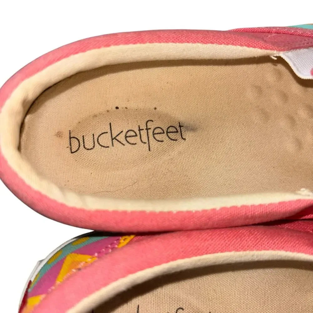 Bucket Feet Lion King Slip On Shoes Size 7 Wild Print Canvas Multi Pink Lion
